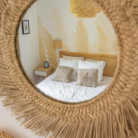 La Maison Des Roses Holiday home Athis (Marne)