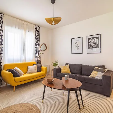 Holiday home La Maison Des Roses Athis (Marne)
